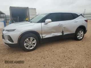 2020 Chevrolet Blazer LT with VIN 3GNKBBRA8LS697383, listed as a Copart auction lot 69918904 with 45,180 mi miles and Salvage title. Bid and sale history available at DreamBid. Image 1.