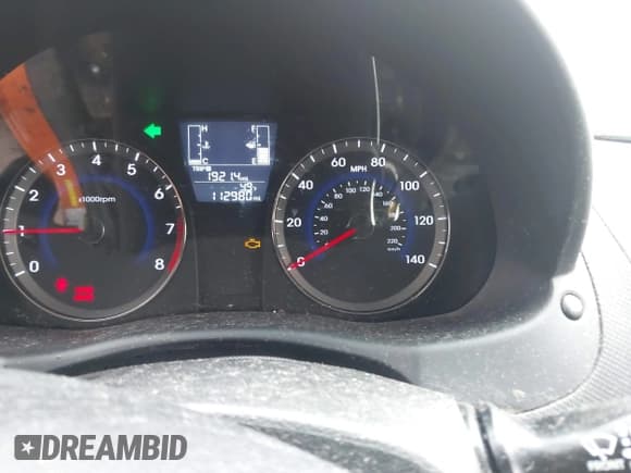 ✅ 2015 Hyundai Accent Sport • VIN: KMHCU5AE3FU205849 • Lot: 41827093. Wystawiony na IAAI z przebiegiem 112 980 mil. Bezpłatny archiwum sprzedaży aukcyjnych z USA i szczegółowy raport historii pojazdu na DreamBid. Zdjęcie 7.