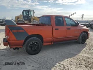 ✅ 2005 Dodge 1500 SLT • VIN: 1D7HA18D05J639239 • Лот: 76199044. Опубликован ранее на Copart с пробегом 219 562 миль. Бесплатный доступ к архиву аукционных продаж из США и подробный отчёт об истории автомобиля на DreamBid. Изображение 3.