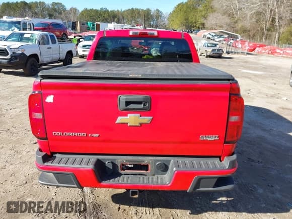 ✅ 2019 Chevrolet Colorado 2WD Work Truck • VIN: 1GCGSBENXK1282444 • Лот: 41314571. Опубликован ранее на IAAI с пробегом 92 416 миль. Бесплатный доступ к архиву аукционных продаж из США и подробный отчёт об истории автомобиля на DreamBid. Изображение 16.