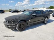 ✅ 2007 Ford Mustang Deluxe • VIN: 1ZVFT80N775342096 • Lot: 62793455. Wystawiony na Copart z przebiegiem 147 090 mil. Bezpłatny archiwum sprzedaży aukcyjnych z USA i szczegółowy raport historii pojazdu na DreamBid. Zdjęcie 1.