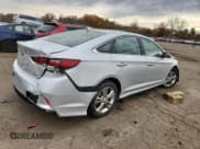 ✅ 2019 Hyundai Sonata SEL • VIN: 5NPE34AF2KH820870 • Lot: 90813495. Listed on Copart with 16,796 mi. Free auction sales archive from the USA and detailed vehicle history report at DreamBid. Image 3.