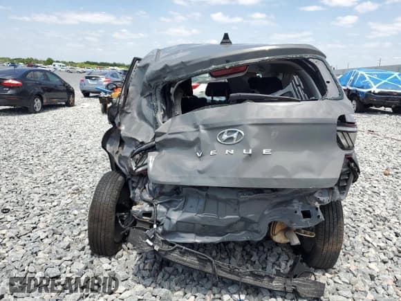 ✅ 2021 Hyundai Venue SE • VIN: KMHRB8A36MU097000 • Lot: 54139915. Listed on Copart with Not provided. Free auction sales archive from the USA and detailed vehicle history report at DreamBid. Image 6.