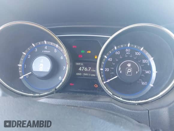 2013 Hyundai Sonata GLS z VIN 5NPEB4ACXDH626616, wystawiony jako IAAI lot #43473142 z przebiegiem 194 815 mil mil oraz . Historia ofert i sprzedaży dostępna na DreamBid. Obrazek 7.