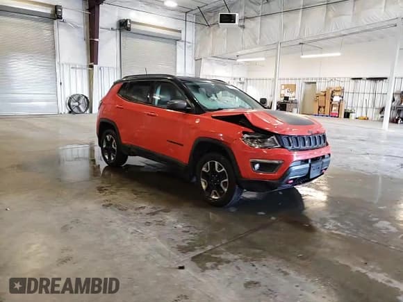 ✅ 2017 Jeep Compass Trailhawk • VIN: 3C4NJDDB6HT657650 • Lot: 86305415. Listed on Copart with 85,660 mi. Free auction sales archive from the USA and detailed vehicle history report at DreamBid. Image 14.