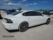 ✅ 2018 Volvo S90 Momentum • VIN: LVY982MK5JP018647 • Лот: 82325775. Опубликован ранее на Copart с пробегом Не указан. Бесплатный доступ к архиву аукционных продаж из США и подробный отчёт об истории автомобиля на DreamBid. Изображение 3.