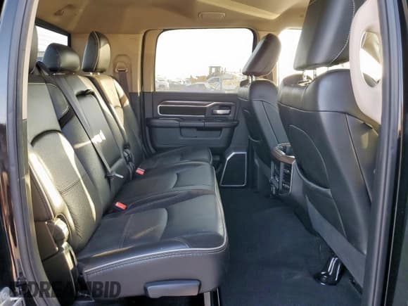 ✅ 2022 Ram 3500 Laramie • VIN: 3C63RRML3NG193590 • Lot: 93561695. Listed on Copart with 178,628 mi. Free auction sales archive from the USA and detailed vehicle history report at DreamBid. Image 10.