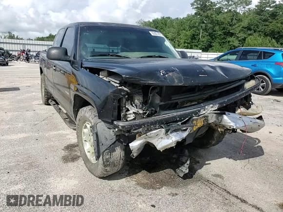 ✅ 2001 Chevrolet Silverado 1500 • VIN: 2GCEK19TX11320127 • Лот: 60821875. Опубликован ранее на Copart с пробегом 322 798 миль. Бесплатный доступ к архиву аукционных продаж из США и подробный отчёт об истории автомобиля на DreamBid. Изображение 14.