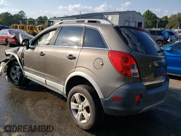 ✅ 2014 Chevrolet Captiva Sport LS • VIN: 3GNAL2EK0ES589589 • Lot: 73307354. Wystawiony na Copart z przebiegiem Nie podano. Bezpłatny archiwum sprzedaży aukcyjnych z USA i szczegółowy raport historii pojazdu na DreamBid. Zdjęcie 2.