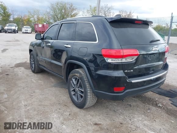 ✅ 2017 Jeep Grand Cherokee Limited • VIN: 1C4RJFBG9HC815972 • Lot: 43381317. Listed on IAAI with 89,684 mi. Free auction sales archive from the USA and detailed vehicle history report at DreamBid. Image 3.