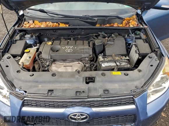 ✅ 2011 Toyota RAV4 Limited • VIN: 2T3EF4DV8BW100301 • Lot: 91188615. Listed on Copart with 75,311 mi. Free auction sales archive from the USA and detailed vehicle history report at DreamBid. Image 12.