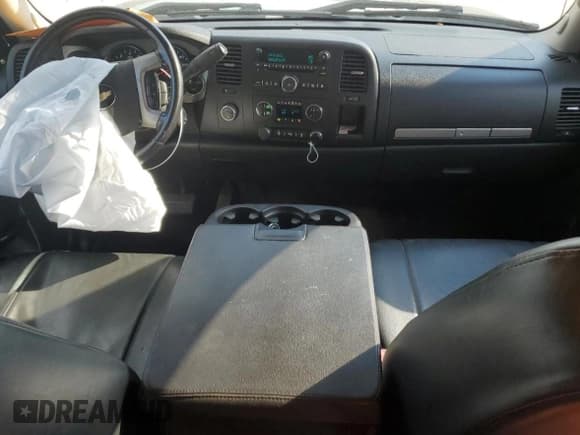 ✅ 2013 Chevrolet Silverado 1500 LT • VIN: 1GCRKSE75DZ244232 • Lot: 68344715. Listed on Copart with 78,144 mi. Free auction sales archive from the USA and detailed vehicle history report at DreamBid. Image 8.