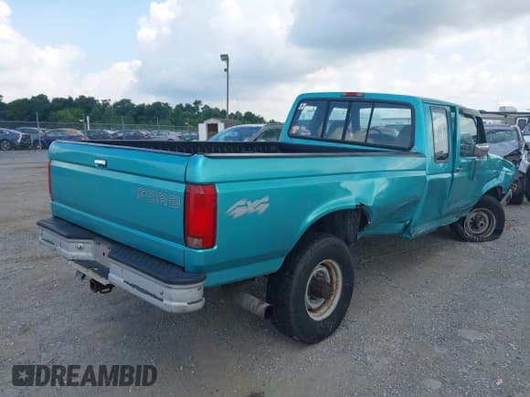 ✅ 1996 Ford F-250 • VIN: 1FTHX26F0TEA43167 • Lot: 42791963. Listed on IAAI with 252,458 mi. Free auction sales archive from the USA and detailed vehicle history report at DreamBid. Image 4.