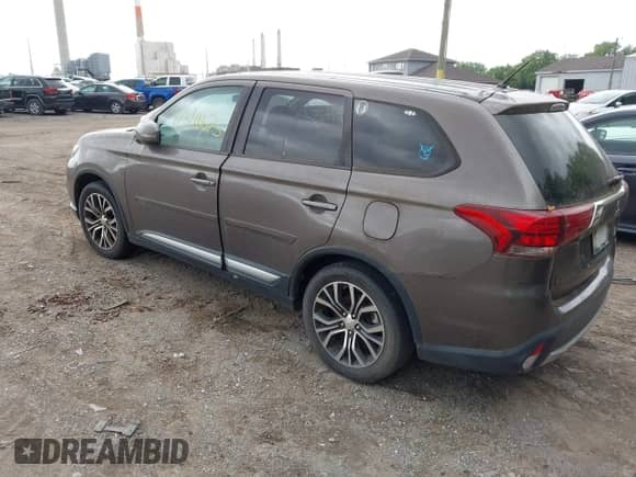 2016 Mitsubishi Outlander SE с VIN JA4AD3A39GZ047742, выставлен на аукционе IAAI как лот 42346675 с пробегом 160 602 миль миль и . История ставок и продаж доступна на DreamBid. Изображение 3.