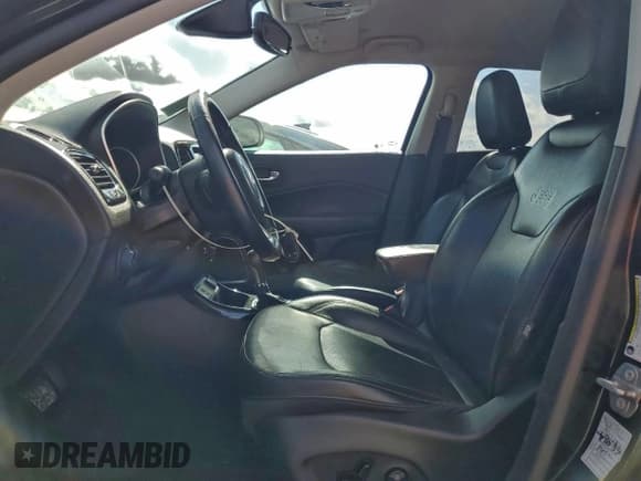 ✅ 2019 Jeep Compass Limited • VIN: 3C4NJCCB1KT676142 • Lot: 85437475. Listed on Copart with 113,103 mi. Free auction sales archive from the USA and detailed vehicle history report at DreamBid. Image 7.