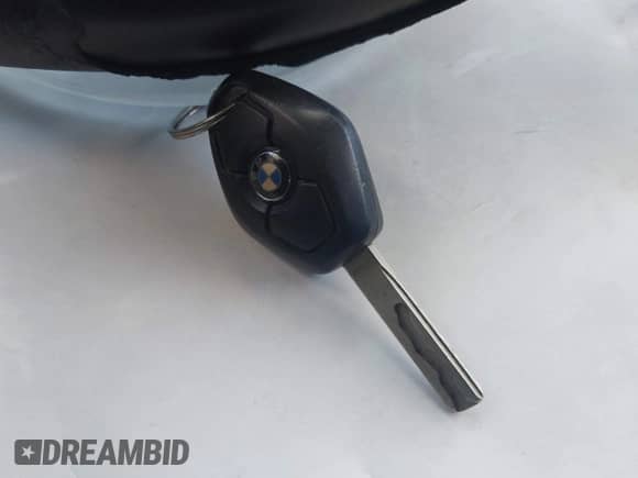 2002 BMW 3 Series M3 с VIN WBSBL93472JR18143, выставлен на аукционе IAAI как лот 42643978 с пробегом 193 689 миль миль и . История ставок и продаж доступна на DreamBid. Изображение 11.