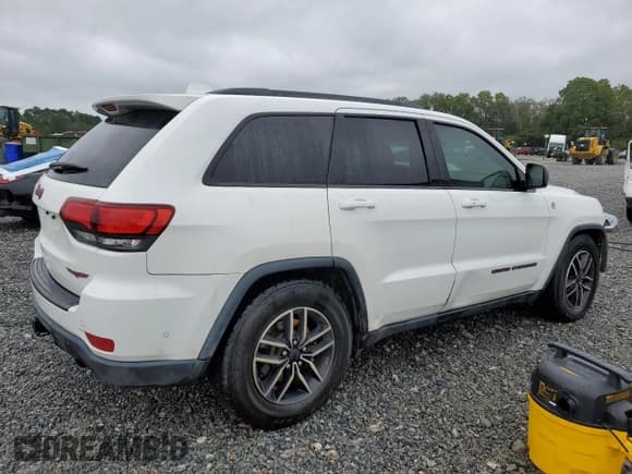 ✅ 2021 Jeep Grand Cherokee Trailhawk • VIN: 1C4RJFLT5MC588639 • Lot: 86232945. Wystawiony na Copart z przebiegiem 78 907 mil. Bezpłatny archiwum sprzedaży aukcyjnych z USA i szczegółowy raport historii pojazdu na DreamBid. Zdjęcie 3.
