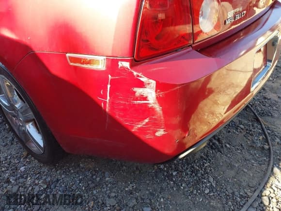 ✅ 2012 Chevrolet Malibu 1LT • VIN: 1G1ZC5E06CF252530 • Lot: 43455762. Listed on IAAI with 172,537 mi. Free auction sales archive from the USA and detailed vehicle history report at DreamBid. Image 6.