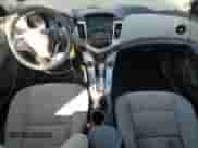 2016 Chevrolet Cruze LT z VIN 1G1PE5SB5G7123105, wystawiony jako Copart lot #81437125 z przebiegiem 105 530 mil mil oraz Szkoda całkowita • Salvage title. Historia ofert i sprzedaży dostępna na DreamBid. Obrazek 8.