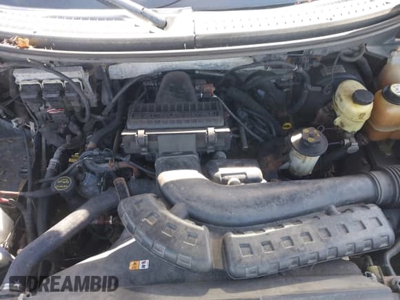 ✅ 2008 Ford F-150 XLT • VIN: 1FTPW14598FA70937 • Lot: 43355101. Listed on IAAI with 150,000 mi. Free auction sales archive from the USA and detailed vehicle history report at DreamBid. Image 10.