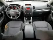 ✅ 2012 Kia Sorento LX • VIN: 5XYKT4A23CG198689 • Lot: 90108165. Listed on Copart with 324,537 mi. Free auction sales archive from the USA and detailed vehicle history report at DreamBid. Image 8.