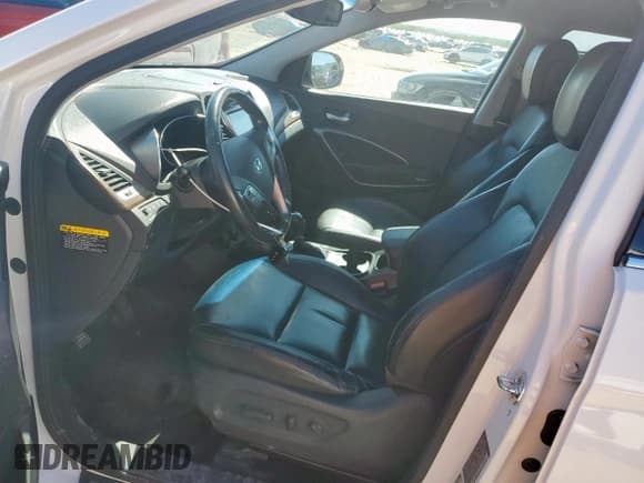 ✅ 2019 Hyundai Santa Fe SE • VIN: KM8SN4HF1KU306433 • Lot: 91037005. Listed on Copart with 182,056 mi. Free auction sales archive from the USA and detailed vehicle history report at DreamBid. Image 7.