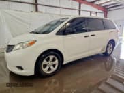 ✅ 2014 Toyota Sienna L • VIN: 5TDZK3DC5ES459424 • Lot: 92722285. Listed on Copart with 110,989 mi. Free auction sales archive from the USA and detailed vehicle history report at DreamBid. Image 1.