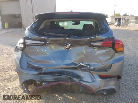 ✅ 2022 Buick Encore GX Select • VIN: KL4MMDSL0NB095640 • Lot: 43285639. Listed on IAAI with 31,391 mi. Free auction sales archive from the USA and detailed vehicle history report at DreamBid. Image 16.