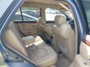 ✅ 2007 Cadillac SRX • VIN: 1GYEE637370132581 • Lot: 42390342. Wystawiony na IAAI z przebiegiem 207 596 mil. Bezpłatny archiwum sprzedaży aukcyjnych z USA i szczegółowy raport historii pojazdu na DreamBid. Zdjęcie 8.