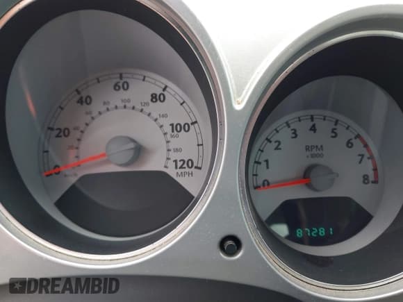 ✅ 2008 Chrysler PT Cruiser • VIN: 3A8FY48B08T151797 • Lot: 43466293. Wystawiony na IAAI z przebiegiem 87 281 mil. Bezpłatny archiwum sprzedaży aukcyjnych z USA i szczegółowy raport historii pojazdu na DreamBid. Zdjęcie 7.