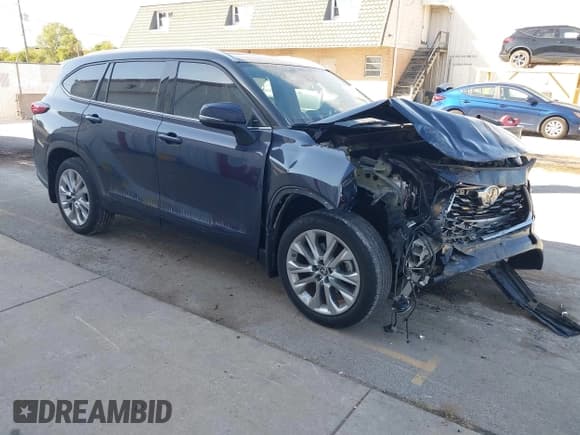 ✅ 2020 Toyota Highlander Limited • VIN: 5TDDZRBH5LS015903 • Lot: 43308080. Wystawiony na IAAI z przebiegiem 48 286 mil. Bezpłatny archiwum sprzedaży aukcyjnych z USA i szczegółowy raport historii pojazdu na DreamBid. Zdjęcie 1.