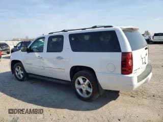 ✅ 2009 Chevrolet Suburban LTZ • VIN: 1GNFK36349R189047 • Lot: 76503614. Wystawiony na Copart z przebiegiem 211 675 mil. Bezpłatny archiwum sprzedaży aukcyjnych z USA i szczegółowy raport historii pojazdu na DreamBid. Zdjęcie 2.