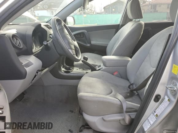 ✅ 2010 Toyota RAV4 • VIN: 2T3BF4DV9AW061462 • Лот: 92629775. Опубликован ранее на Copart с пробегом 109 404 миль. Бесплатный доступ к архиву аукционных продаж из США и подробный отчёт об истории автомобиля на DreamBid. Изображение 7.