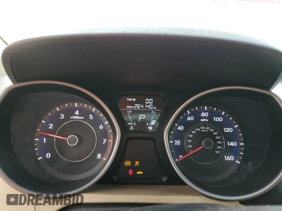 ✅ 2013 Hyundai Elantra Limited • VIN: 5NPDH4AE1DH407801 • Lot: 91012155. Listed on Copart with 264,140 mi. Free auction sales archive from the USA and detailed vehicle history report at DreamBid. Image 9.