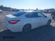 ✅ 2016 Nissan Altima SR • VIN: 1N4AL3AP4GC171938 • Лот: 43659027. Опубликован ранее на IAAI с пробегом 127 769 миль. Бесплатный доступ к архиву аукционных продаж из США и подробный отчёт об истории автомобиля на DreamBid. Изображение 4.