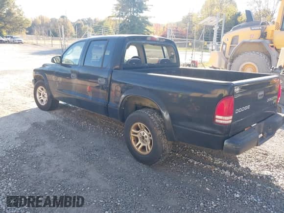 ✅ 2004 Dodge Dakota Sport • VIN: 1D7HL38N14S789626 • Лот: 43629752. Размещён на IAAI с пробегом 233 208 миль миль. Получите бесплатный доступ к архиву аукционных продаж из США и посмотрите подробный отчёт об истории автомобиля на DreamBid. Изображение 3.