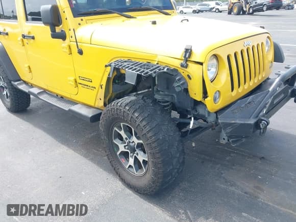 ✅ 2015 Jeep Wrangler Unlimited Freedom • VIN: 1C4BJWDG5FL565948 • Lot: 42772362. Wystawiony na IAAI z przebiegiem 82 445 mil. Bezpłatny archiwum sprzedaży aukcyjnych z USA i szczegółowy raport historii pojazdu na DreamBid. Zdjęcie 6.