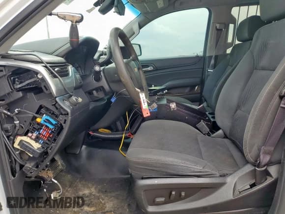 ✅ 2016 Chevrolet Tahoe Commercial • VIN: 1GNLCDEC8GR130930 • Lot: 64727425. Listed on Copart with Not provided. Free auction sales archive from the USA and detailed vehicle history report at DreamBid. Image 7.