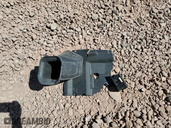 ✅ 2012 Dodge Challenger SXT Plus • VIN: 2C3CDYAG0CH259197 • Lot: 66945435. Wystawiony na Copart z przebiegiem 167 678 mil. Bezpłatny archiwum sprzedaży aukcyjnych z USA i szczegółowy raport historii pojazdu na DreamBid. Zdjęcie 12.