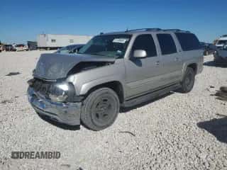 2004 Chevrolet Suburban LT z VIN 3GNEC16Z04G313261, wystawiony jako Copart lot #81499894 z przebiegiem Nie podano mil oraz Szkoda całkowita • Salvage title. Historia ofert i sprzedaży dostępna na DreamBid. Obrazek 1.
