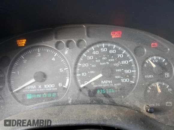 ✅ 2001 Chevrolet Blazer LT • VIN: 1GNDT13W51K261555 • Lot: 88991005. Wystawiony na Copart z przebiegiem 235 706 mil. Bezpłatny archiwum sprzedaży aukcyjnych z USA i szczegółowy raport historii pojazdu na DreamBid. Zdjęcie 9.