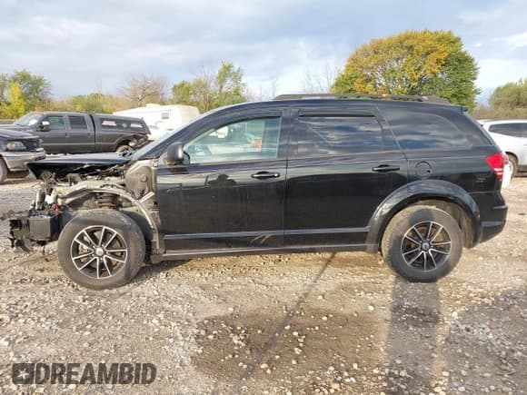 ✅ 2018 Dodge Journey SE • VIN: 3C4PDCAB1JT166911 • Лот: 43424871. Опубликован ранее на IAAI с пробегом 61 333 миль. Бесплатный доступ к архиву аукционных продаж из США и подробный отчёт об истории автомобиля на DreamBid. Изображение 14.