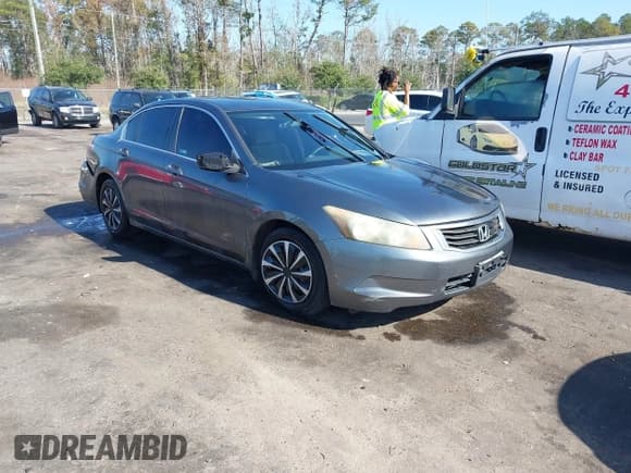 ✅ 2010 Honda Accord LX • VIN: 1HGCP2F38AA080988 • Лот: 43777993. Опубликован ранее на IAAI с пробегом 233 260 миль. Бесплатный доступ к архиву аукционных продаж из США и подробный отчёт об истории автомобиля на DreamBid. Изображение 1.