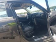 ✅ 2015 MINI Countryman S • VIN: WMWZC5C5XFWT38155 • Lot: 43134965. Listed on IAAI with 190,711 mi. Free auction sales archive from the USA and detailed vehicle history report at DreamBid. Image 5.