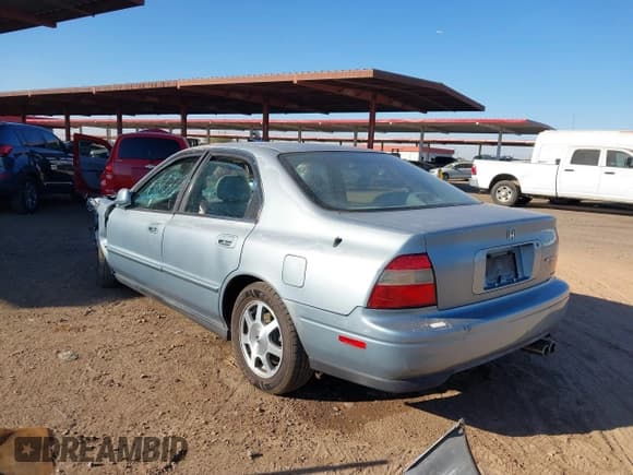 ✅ 1995 Honda Accord EX • VIN: 1HGCD5666SA075326 • Lot: 41266376. Listed on IAAI with 139,204 mi. Free auction sales archive from the USA and detailed vehicle history report at DreamBid. Image 3.