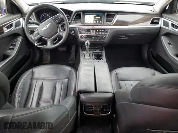 ✅ 2016 Hyundai Genesis 3.8L • VIN: KMHGN4JE9GU111386 • Lot: 85299304. Wystawiony na Copart z przebiegiem 86 942 mil. Bezpłatny archiwum sprzedaży aukcyjnych z USA i szczegółowy raport historii pojazdu na DreamBid. Zdjęcie 8.