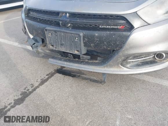 2013 Dodge Dart SXT z VIN 1C3CDFBA6DD344784, wystawiony jako IAAI lot #43405156 z przebiegiem 191 110 mil mil oraz . Historia ofert i sprzedaży dostępna na DreamBid. Obrazek 6.