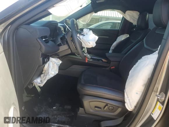 ✅ 2025 Ford Explorer ST • VIN: 1FMWK8GC3SGC14490 • Лот: 92012085. Опубликован ранее на Copart с пробегом 1 279 миль. Бесплатный доступ к архиву аукционных продаж из США и подробный отчёт об истории автомобиля на DreamBid. Изображение 7.