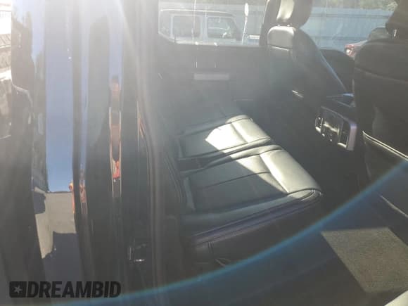 ✅ 2019 Ford F-150 King Ranch • VIN: 1FTEW1E4XKFB76513 • Лот: 86452375. Опубликован ранее на Copart с пробегом 113 573 миль. Бесплатный доступ к архиву аукционных продаж из США и подробный отчёт об истории автомобиля на DreamBid. Изображение 10.