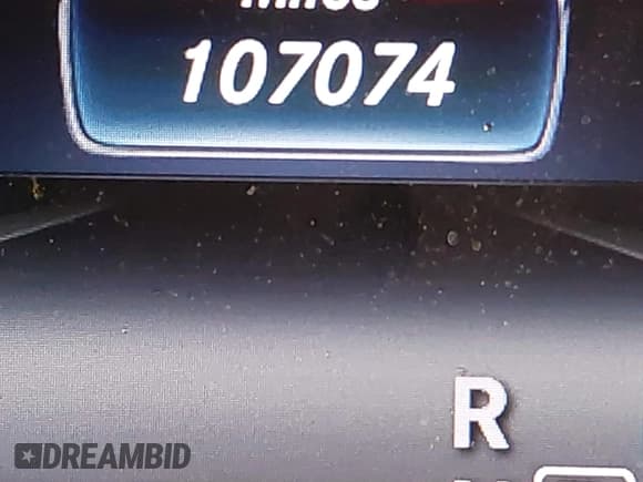 ✅ 2017 Mercedes-Benz GLE 350 • VIN: 4JGDA5HB9HA901323 • Лот: 43228070. Опубликован ранее на IAAI с пробегом 107 074 миль. Бесплатный доступ к архиву аукционных продаж из США и подробный отчёт об истории автомобиля на DreamBid. Изображение 15.